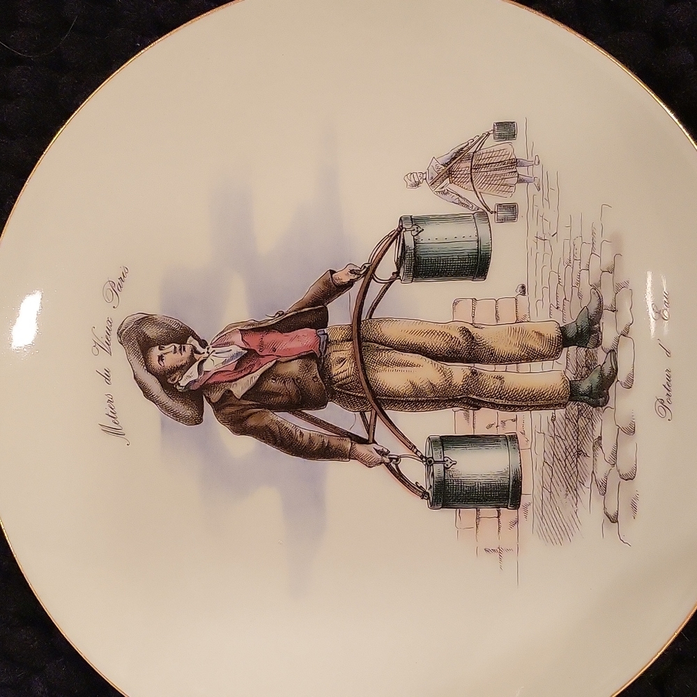 Collector Plates - Picture 3 of 6